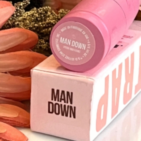 Jeffree Star Velvet Trap Lipstick Color Man Down - Picture 2 of 9